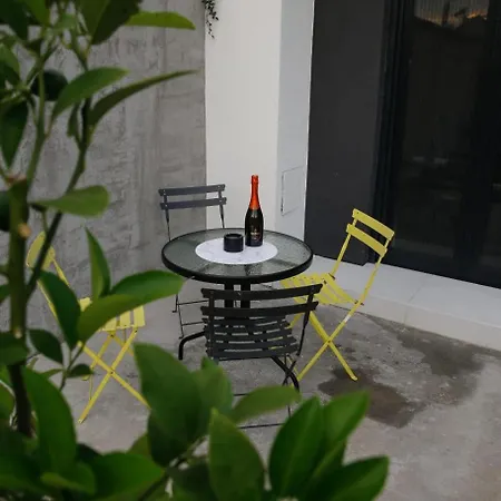 Old Town Gem, Modern With Private Yard * Podgorica